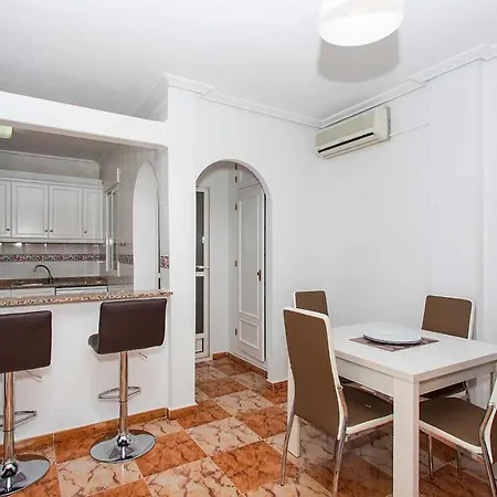 Ch Estaca Playa Flamenca * Οριουέλα